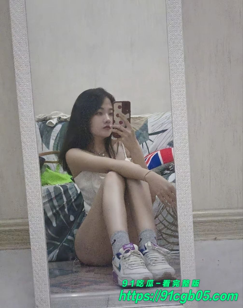 非常喜欢露出的肛门调教，为了勾引客户买理财甘愿献身当母狗8