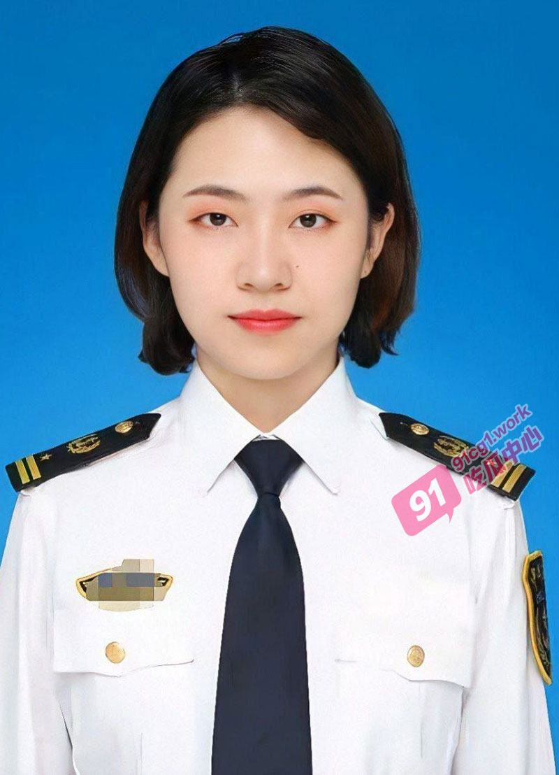 【警花张津瑜传人】可能你觉得没机会 接触后就会发现警花私下原来也是骚的 还能给你表演警花变警犬