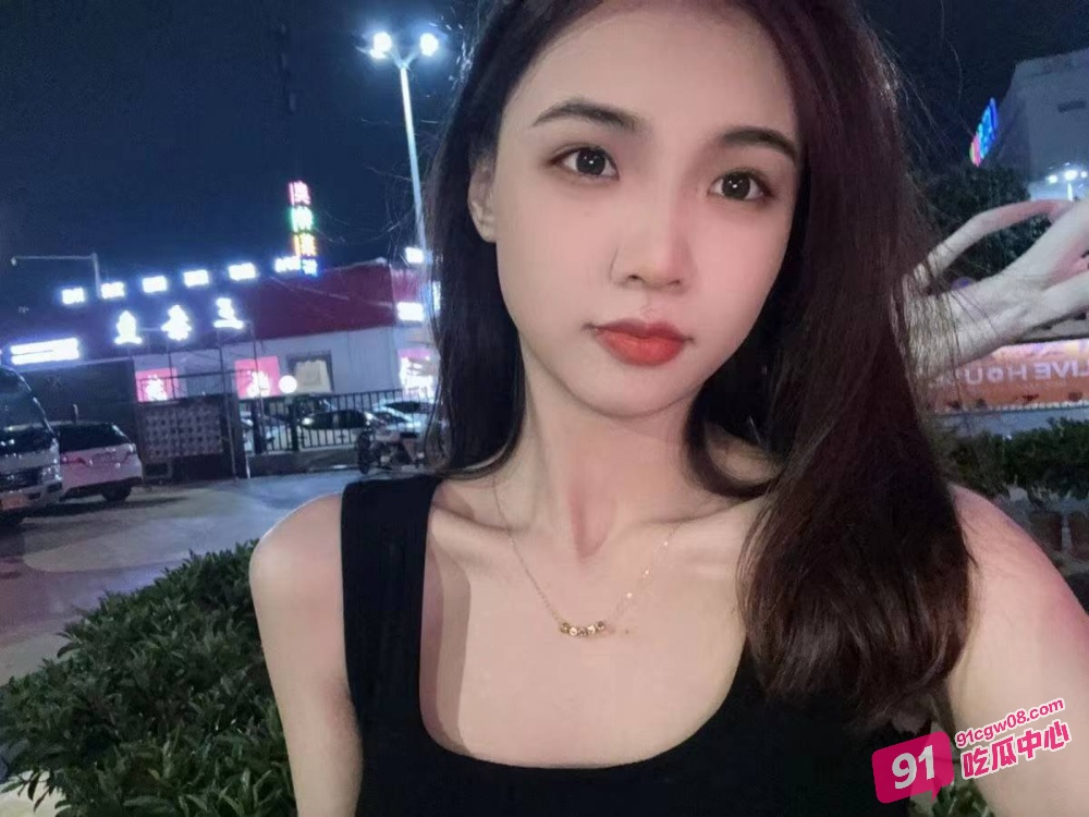 东莞电子厂厂妹刘美林 为轻松岗位被主管潜规则 激情吃屌后被疯狂爆操！ 配图