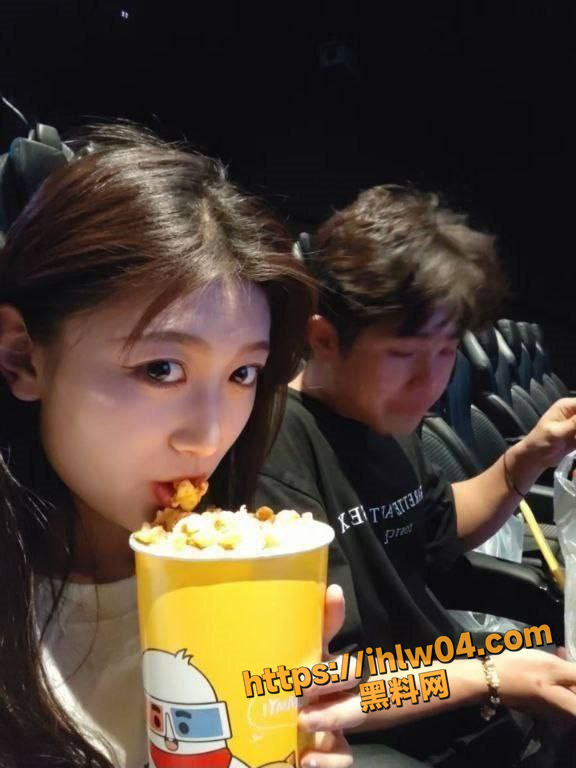 天津师范大学 吴婷婷 人前清纯校花 人后母狗反差！