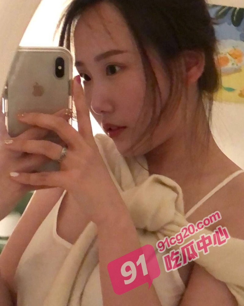 新婚少妇独守空房 老公头顶一片绿生活幸福又安谧！ 配图