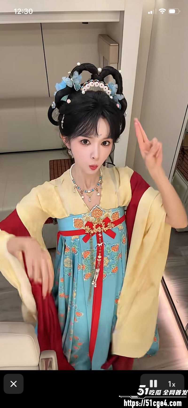 短剧顶流刘念横店接吻陈添祥曝光 5 短剧顶流刘念横店接吻陈添祥曝光 5
