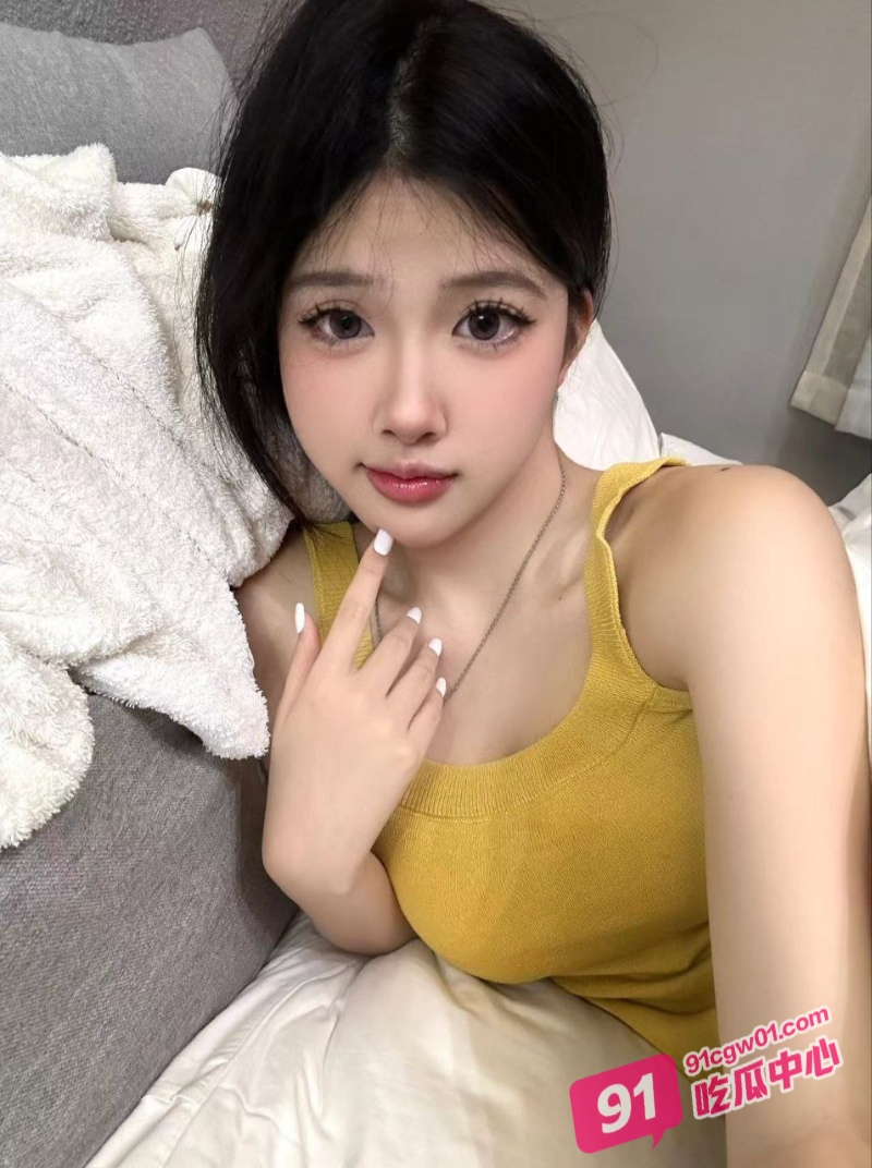 艺术学院美女向仪琳与男友自摄超全做爱视频被网盘泄密流出 美女多次潮喷瞬间被完整记录!