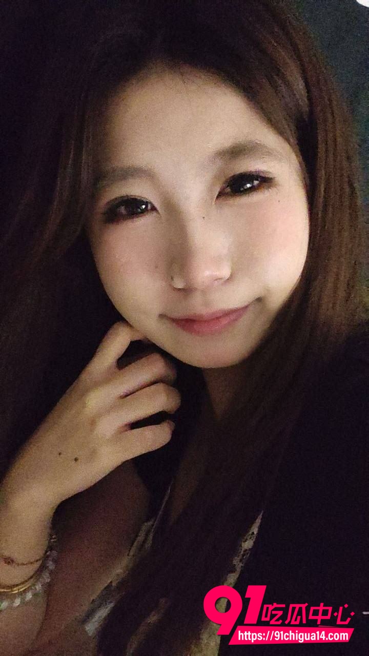 海角大神我跟后妈的性爱日记 长腿女神短裙真空超市勾引 回家直接骑乘爆射！