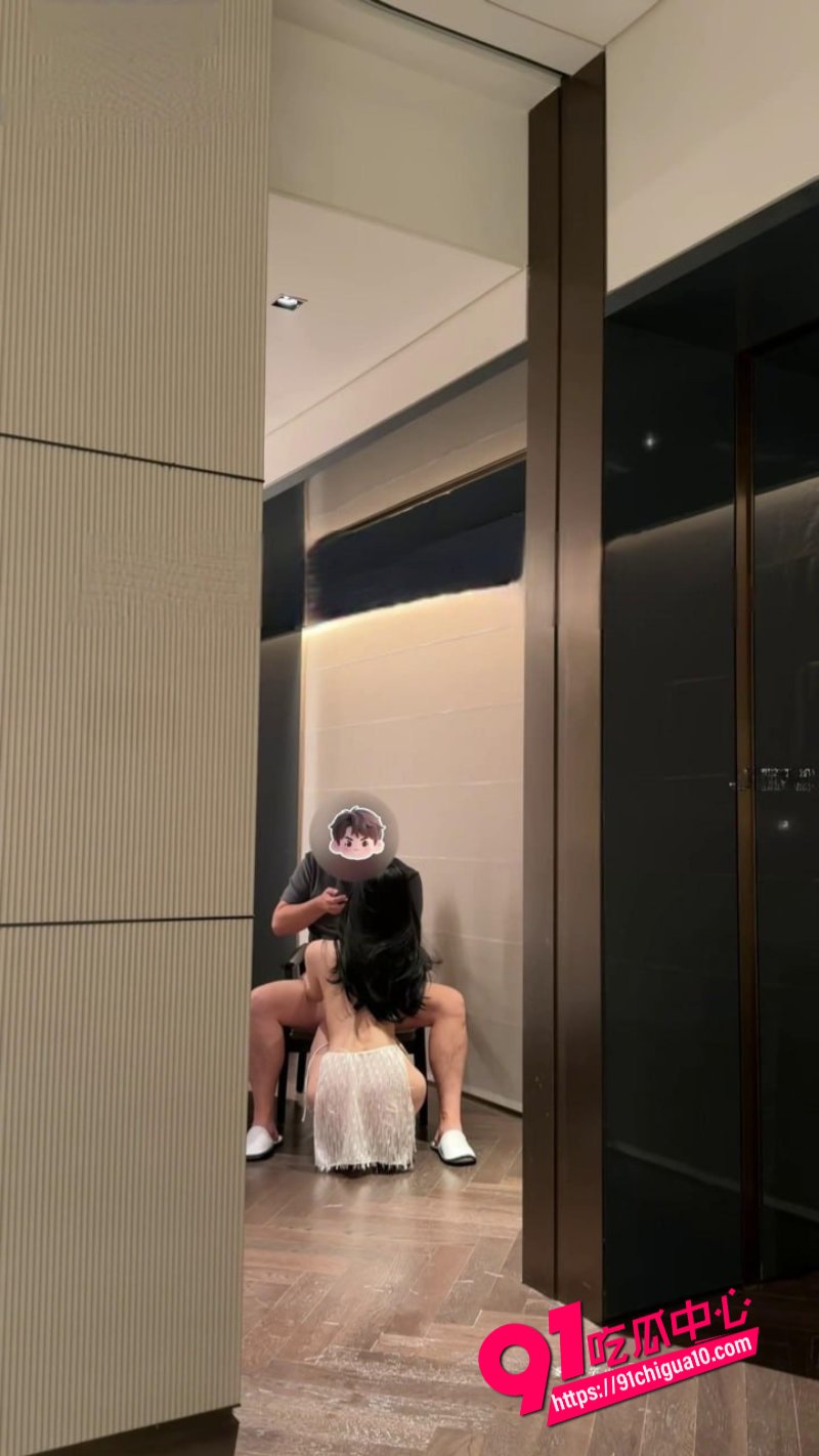 rosewu最新单男3P调教9.jpg