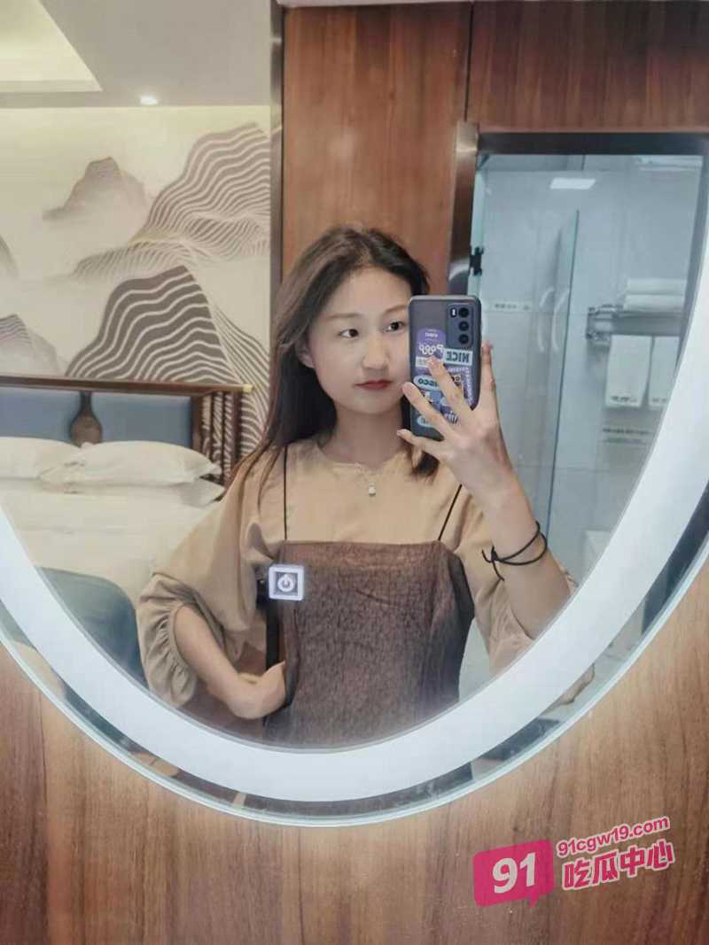 贵阳职大张缓琳 上门服务只为当选学生会长 不雅视频遭曝光！ 配图6