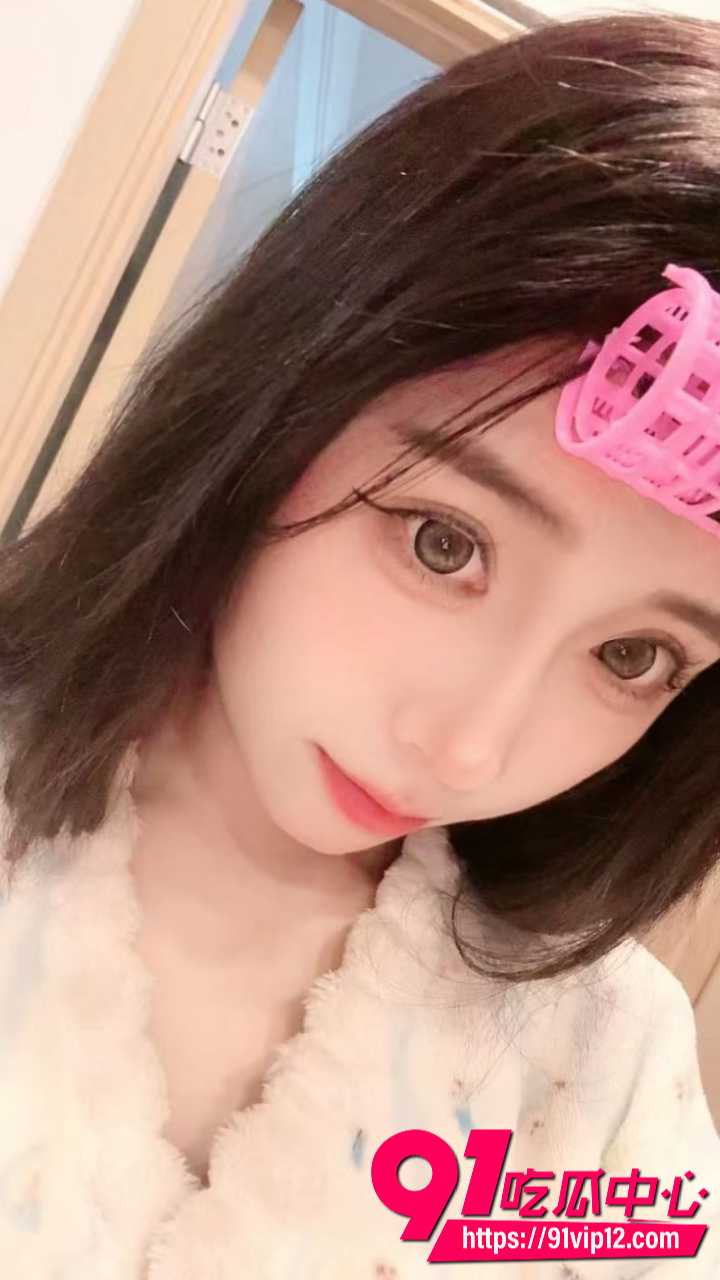 抖音琪琪变金主专属母狗5