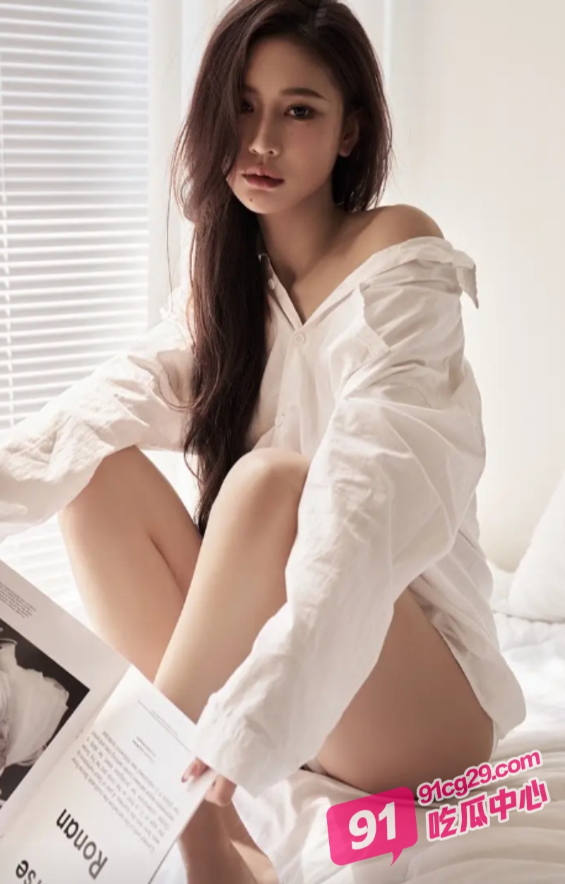 白衬衫嫩妹王敏然被好闺蜜曝光付费卖逼视频 原因竟是恶意竞争高价单子? 配图