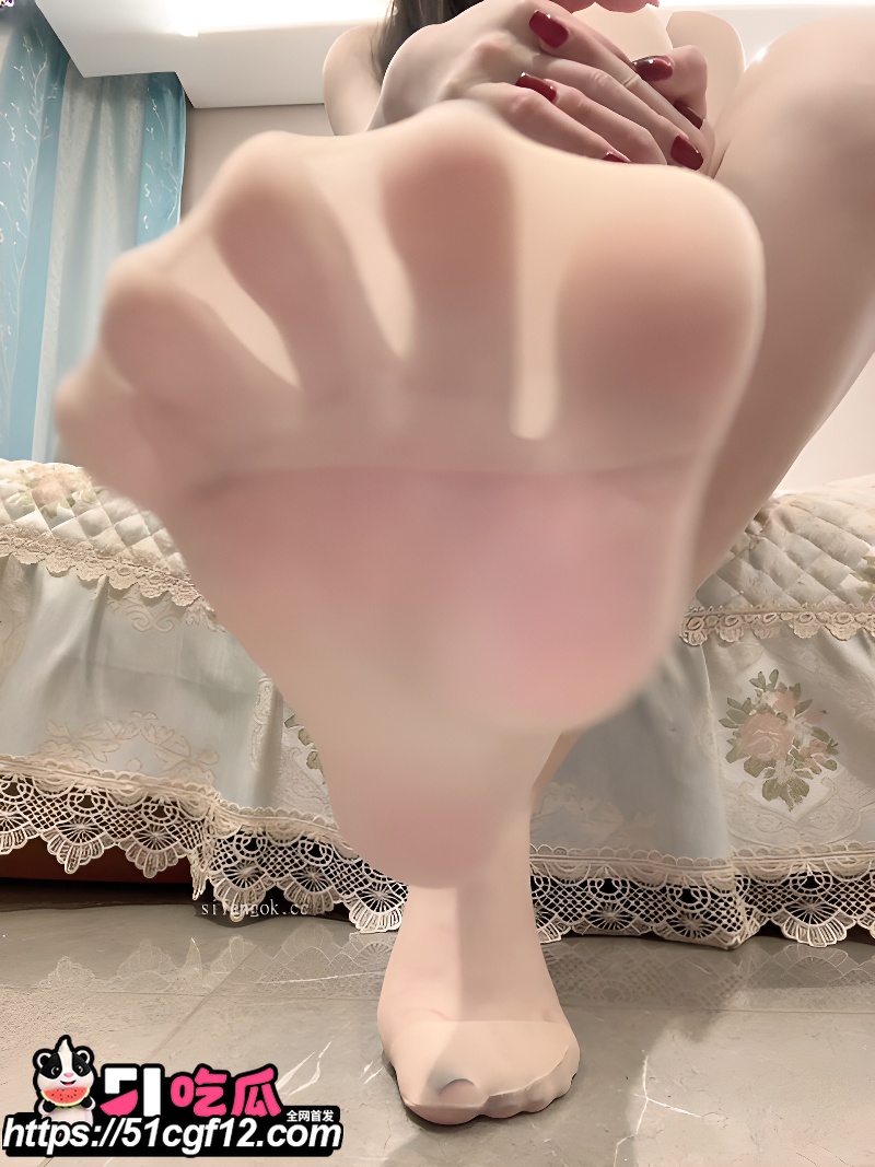 来乐美腿诱惑 8