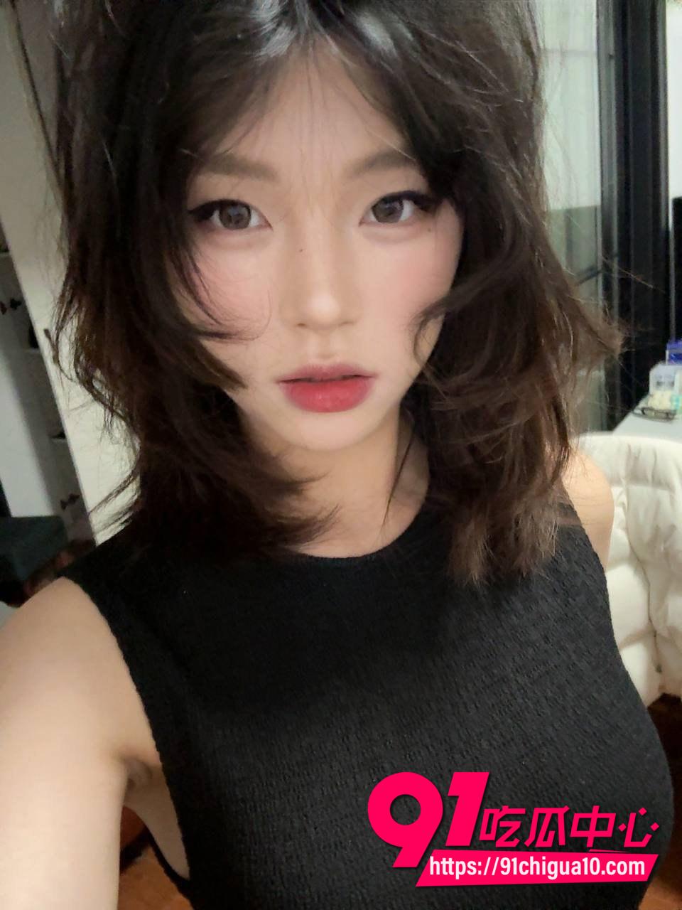 推特福利姬王强666付费合集 镜前露奶自拍 饱满巨乳粉嫩乳晕全现 性感挑逗姿势火辣炸裂